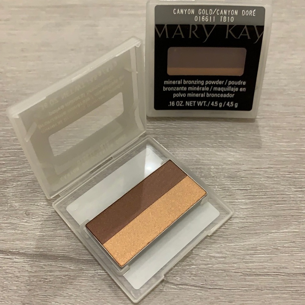 NIB 2 Mary Kay Canyon Gold Mineral Bronzing Powder